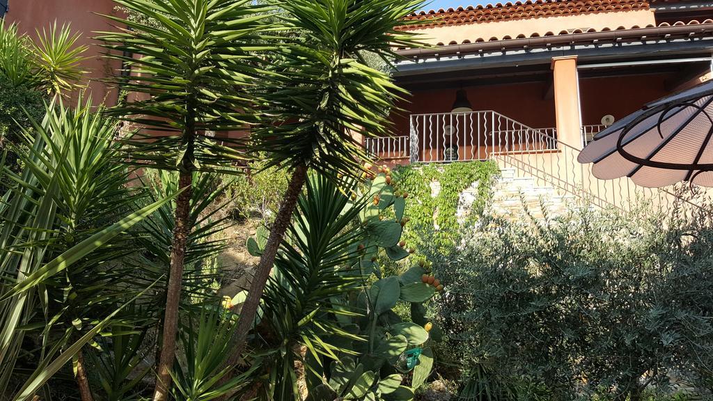 לה קסטלה La Maison Du Castellet מראה חיצוני תמונה
