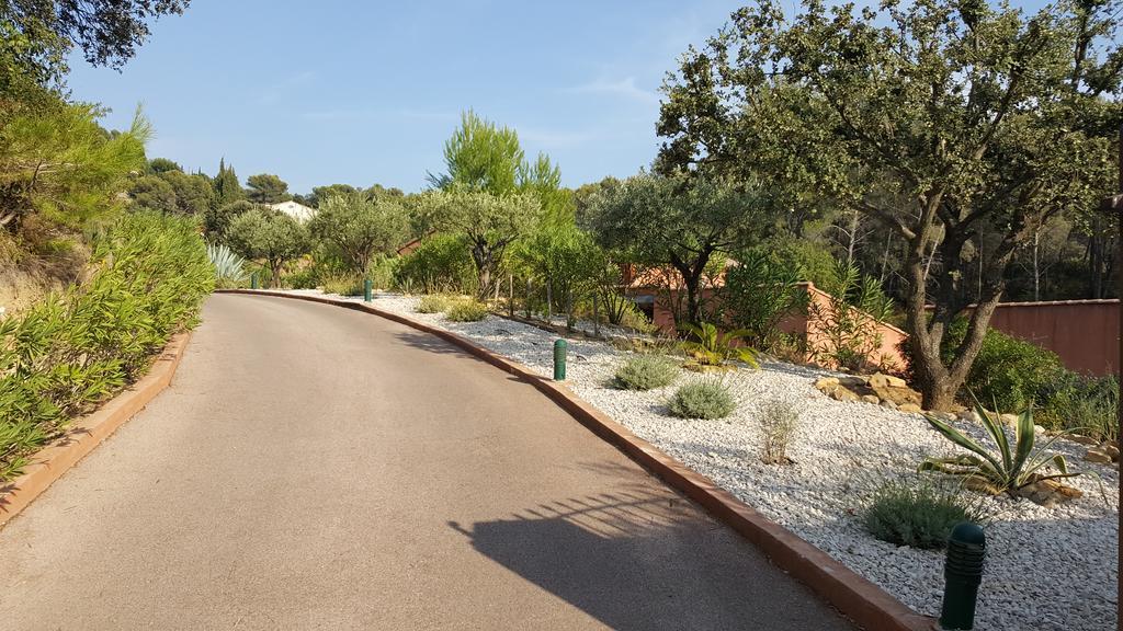 לה קסטלה La Maison Du Castellet מראה חיצוני תמונה
